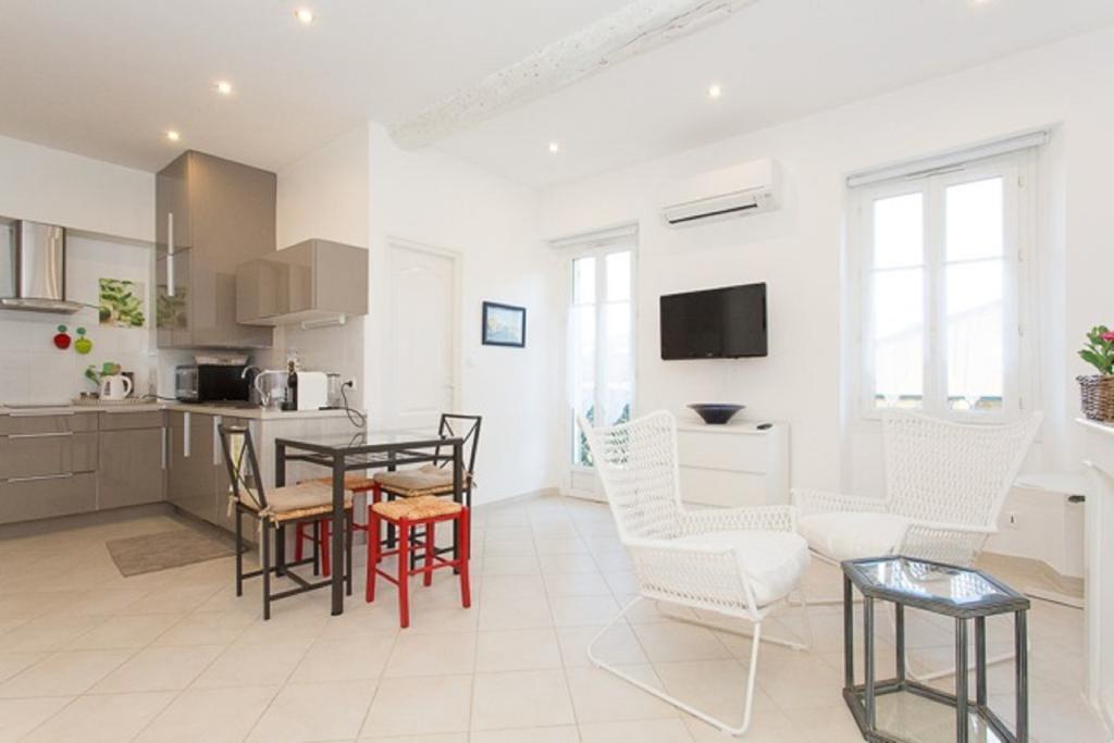 Mont Chevalier By Welcome To Cannes